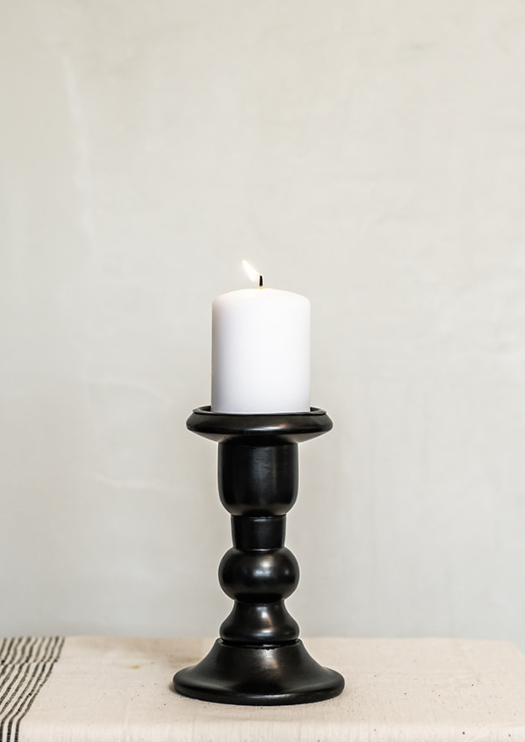 Wren Candle Stand (Black)